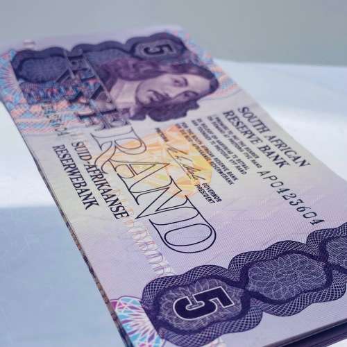 *SERIALIZED 5X OLD SA COLLECTORS FIVE RAND NOTES* R1 BIDS!!!