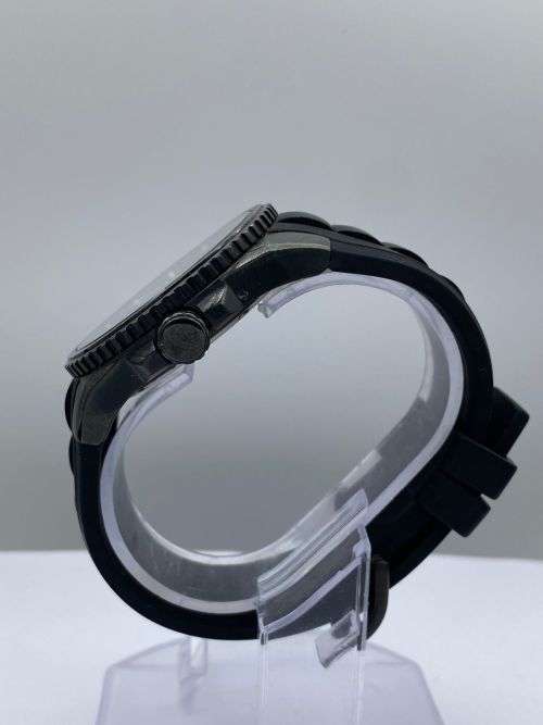 *STERLING CARBON DIVERS CHRONOGRAPH MENS WATCH* R1 BIDS!