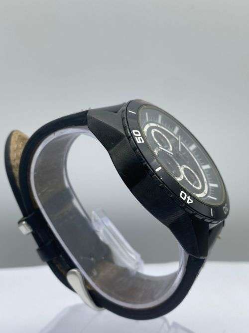 *HUGO BOSS MINIMALIST MENS STEEL DRESS WATCH* R1 BIDS!