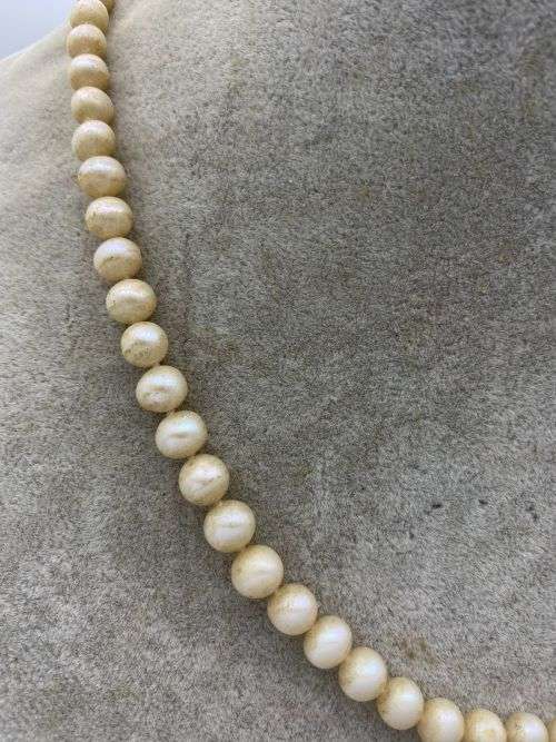 *LUXURY GOLD SALTWATER PEARL NECKLACE* R1 BIDS!