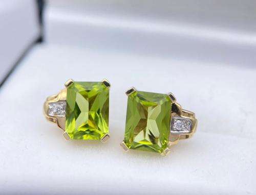 *INVESTMENT BROWNS TOURMALINE & DIAMOND EARRINGS* R1 BIDS!