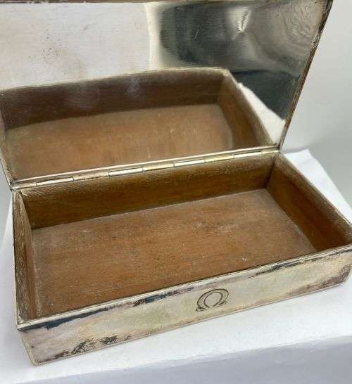 ***OMEGA SILVER SWISS JEWELLERY BOX***R1 BIDS