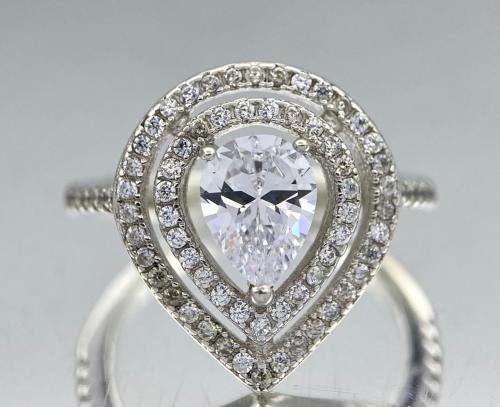 ***LUXURY PEAR SHAPE ETERNITY CLUSTER CZ RING*** R1 BIDS!!!