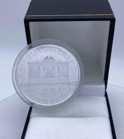 ***AUSTRIAN .999 SILVER 1OZ PHILHARMONIC COIN* R1 BIDS!