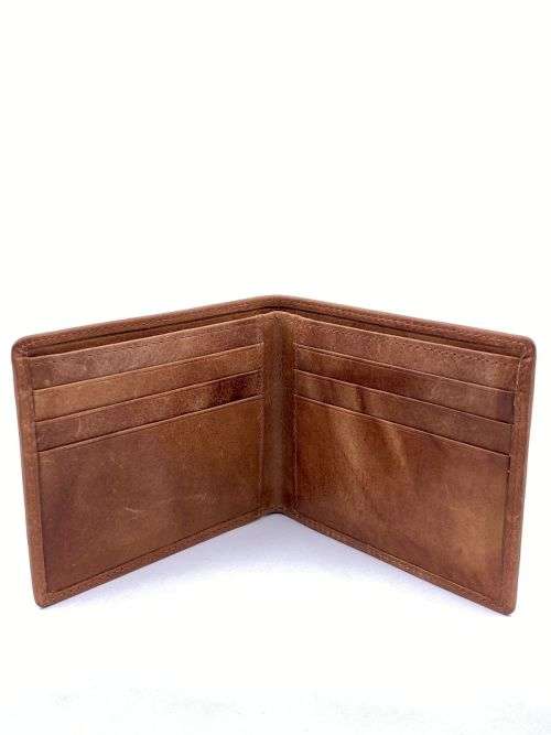 *POLO LUXURY GENUINE LEATHER BIFOLD WALLET* R1 BIDS!