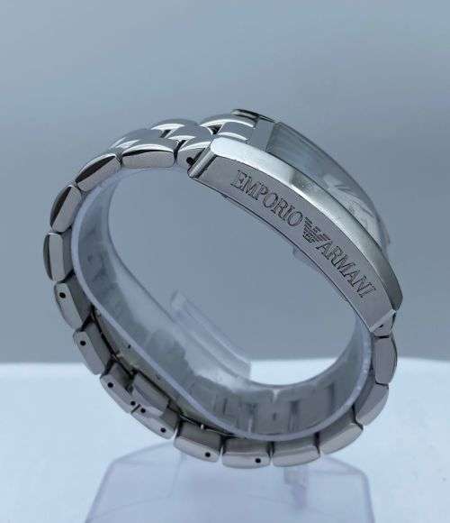 ***BEAUTIFUL ARMANI GRANDE DATE MENS DRESS WATCH*** R1 BIDS