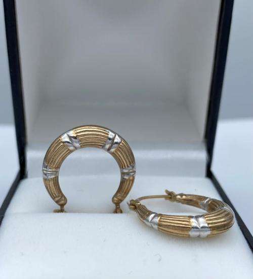 **STUNNING YELLOW & WHITE GOLD CHUNKY HOOP EARRINGS*** R1 BIDS