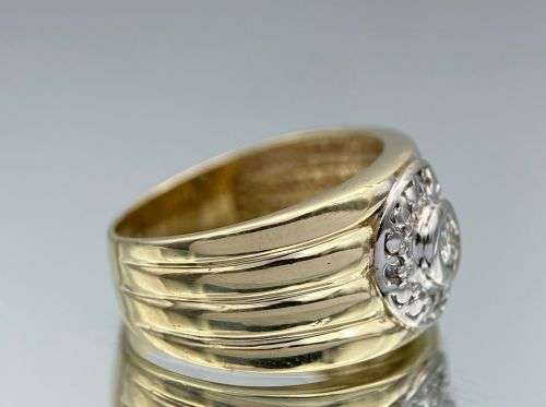 ***CHUNKY YELLOW GOLD DIAMOND HALO CYCLOPS RING*** R1 BIDS!