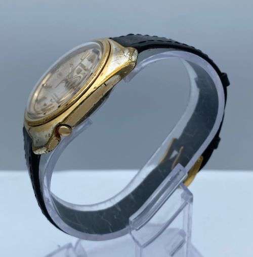 ***EXCELLENT SEIKO 5 AUTOMATIC DAY-DATE GOLD MENS WATCH*** R1 BIDS!