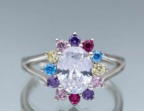 ***BEAUTIFUL HALO SAPPHIRES CZ HELIX ETERNITY RING*** R1 BIDS!!!