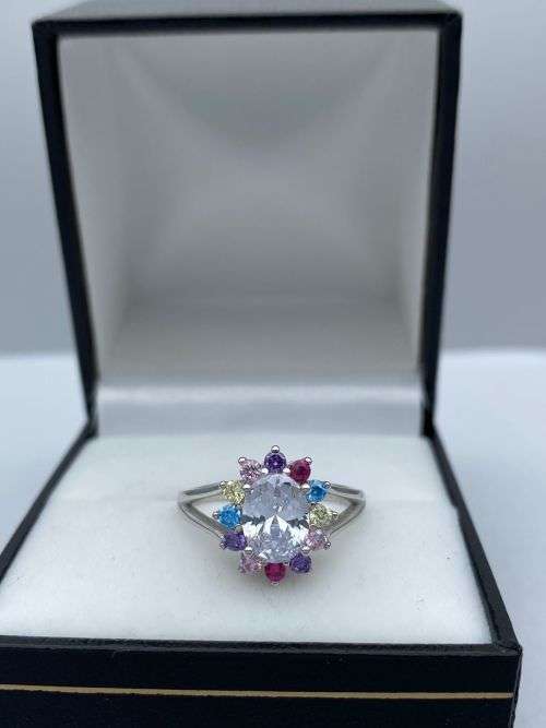 ***BEAUTIFUL HALO SAPPHIRES CZ HELIX ETERNITY RING*** R1 BIDS!!!
