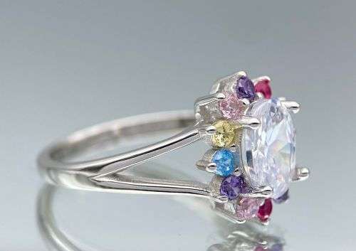 ***BEAUTIFUL HALO SAPPHIRES CZ HELIX ETERNITY RING*** R1 BIDS!!!