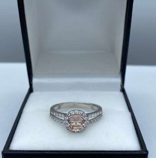 ***LUXURY PINK CZ HALO SPLIT SHANK RING*** R1 BIDS!!!