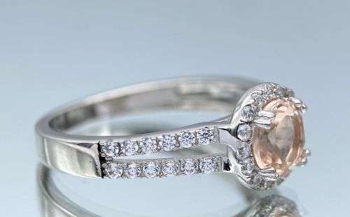 ***LUXURY PINK CZ HALO SPLIT SHANK RING*** R1 BIDS!!!