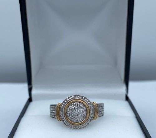 ***9K GOLD & SILVER ZIRCONIA & DIAMOND SPARTAN RING*** R1 BIDS!