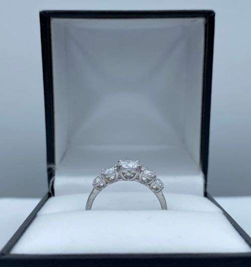 ***BEAUTIFUL ZIRCONIA SOLITAIRE TRINITY SILVER RING*** R1 BIDS!