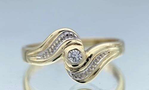 ***YELLOW GOLD DIAMOND VORTEX RING*** R1 BIDS!