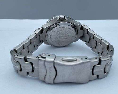 ***LOVELY FOSSIL BLUE LADIES PINK DIAL DIVERS WATCH***R1 BIDS!