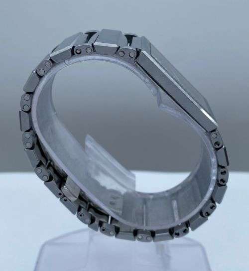 ***LUXURY MOVADO MUSEUM SWISS CERAMIC DRESS WATCH*** R1 BIDS