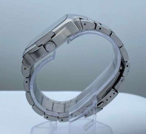 ***BILLABONG STEEL MENS SPORTS DIVERS WATCH*** R1 BIDS!