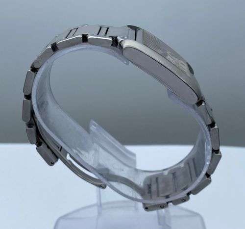 ***LUXURY CARTIER TANK FRANCAISE SWISS DRESS WATCH*** R1 BIDS!