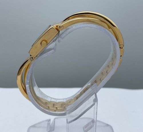 ***NEW LATAN GOLD LADIES CROSSOVER DRESS WATCH***R1 BIDS!