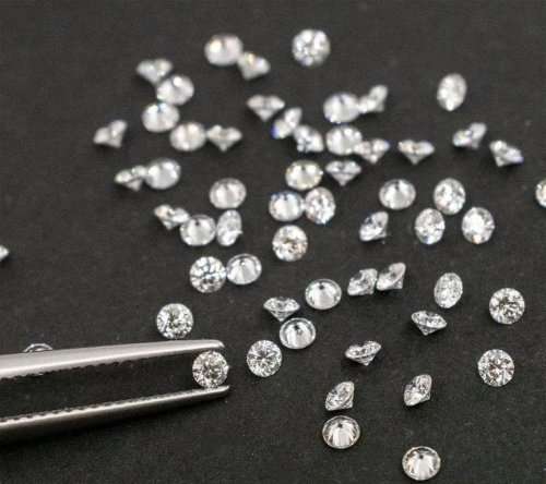 LOT OF 3 X 0.03CT LOOSE DIAMONDS - R1 BIDS
