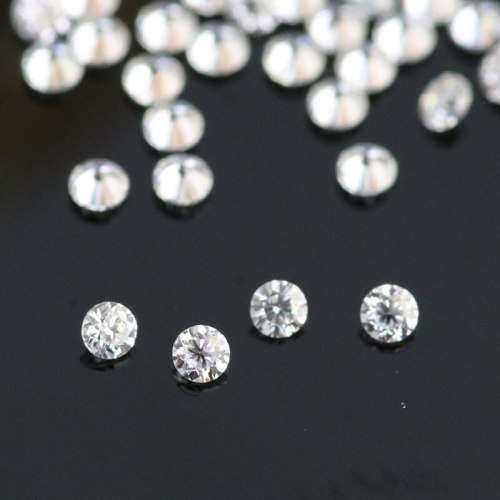 LOT OF 2 X 0.04CT LOOSE DIAMONDS - R1 BIDS