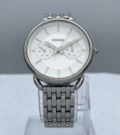 RETAIL:R4000 - FOSSIL CLASSIC STEEL LADIES CHRONO DRESS WATCH!!!