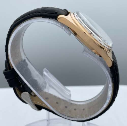 RETAIL:R9000 - CAMY POPULAR SWISS ROSE GOLD VINTAGE DRESS WATCH!