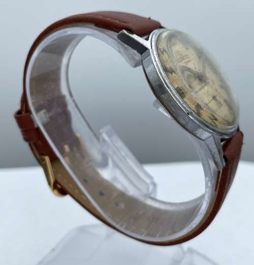 RETAIL:R5000 - VINTAGE COLLECTIBLE LANCO 15 JEWELS SWISS MENS WATCH