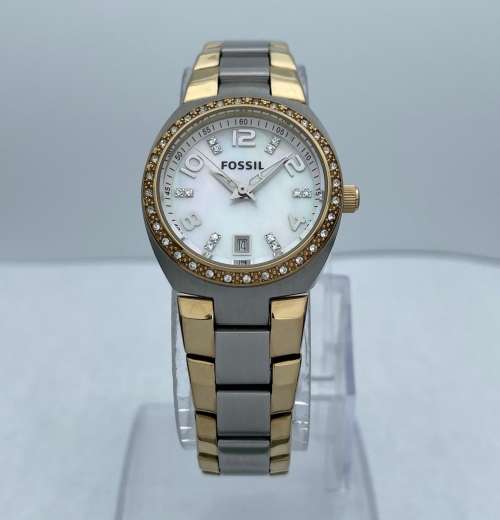 RETAIL:R4000 - FOSSIL TWO-TONE CRYSTAL LADIES DRESS WATCH!!!