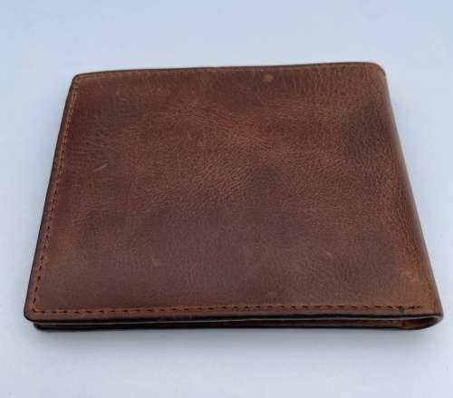 FOSSIL GENUINE LEATHER MENS BIFOLD WALLET!