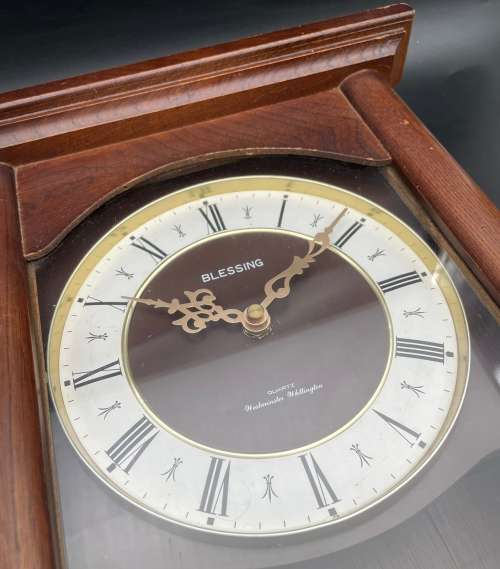 BEAUTIFUL BLESSING VINTAGE GRANDFATHER WOODEN CLOCK