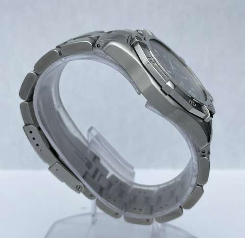 RETAIL:20000- LUXURY TAG HEUER PROFESSIONAL AQUARACER MENS WATCH