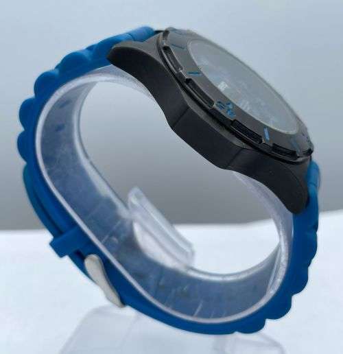 RETAIL:R4000 - BRILLIANT JEEP MENS BLACK STEEL DIVING WATCH!