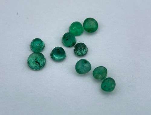 INVESTMENT 0.45CT LAB GRADED PARCEL OF EMERALDS* MIXED CUT and SIZE!