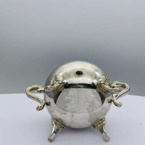 COLLECTORS VINTAGE SILVER EPNS MINI CAULDRON