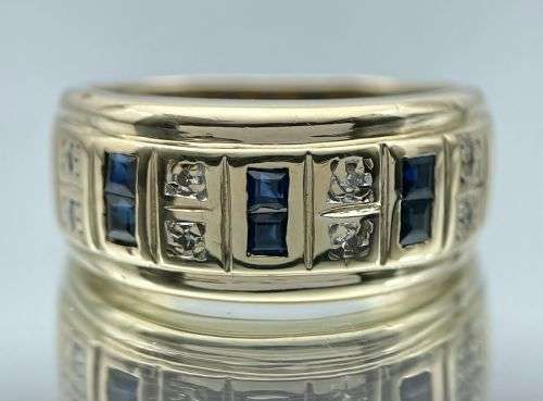 CHUNKY YELLOW GOLD SAPPHIRE & DIAMOND STATEMENT SIGNET RING