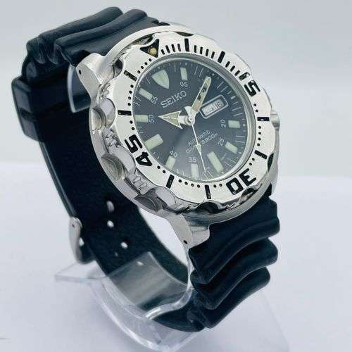RETRO SEIKO AUTOMATIC DIVERS 200M MENS WATCH!