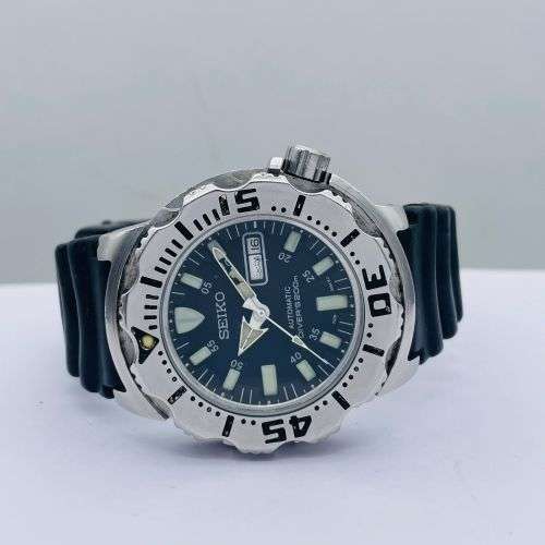 RETRO SEIKO AUTOMATIC DIVERS 200M MENS WATCH!