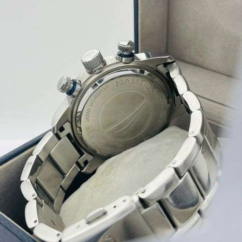 LUXURY NAUTICA MENS SPORTS CHRONOGRAPH- W/BOX & PAPERS!