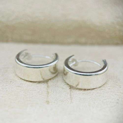 RETAIL: R1800 - CHUNKY STERLING SILVER CRESCENT HOOP EARRINGS***