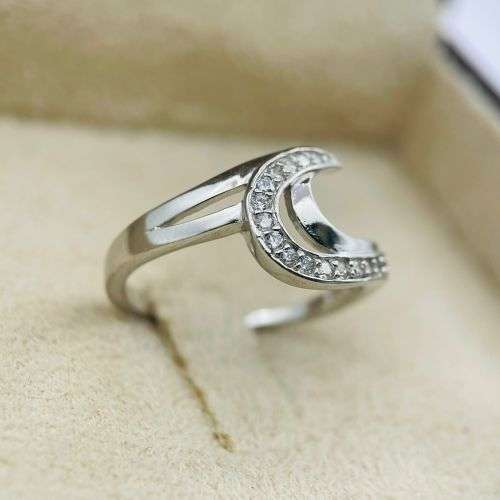 LOVELY SILVER CRESCENT ETERNITY RING