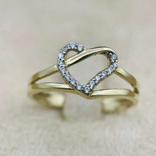 STUNNING YELLOW GOLD DIAMOND HEART ETERNITY RING
