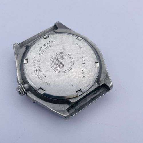 VINTAGE SEIKO SQ SPORTS 100 MENS WATCH