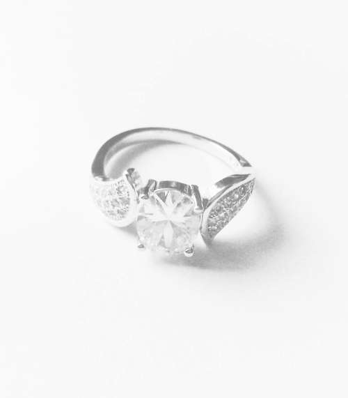S925 Sterling Silver Designer 3.00CT Simulated Diamond Ring - Size 7 | P