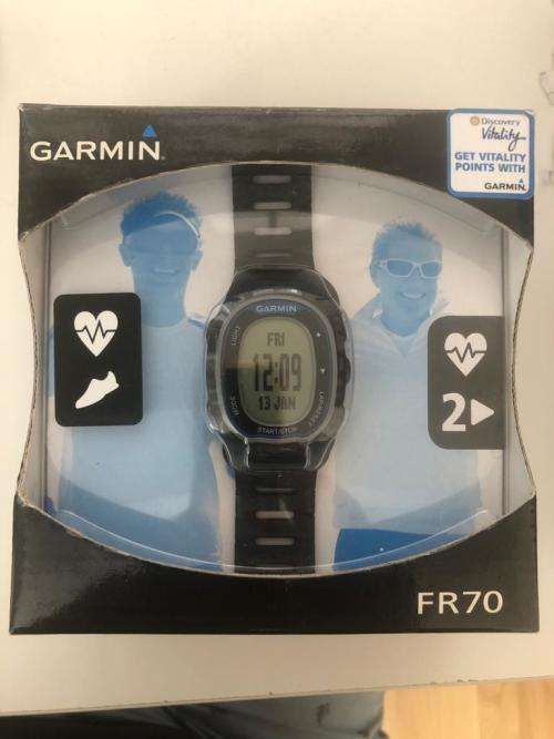 GARMIN FR70 FITNESS WATCH WITH HEART RATE MONITOR BAND