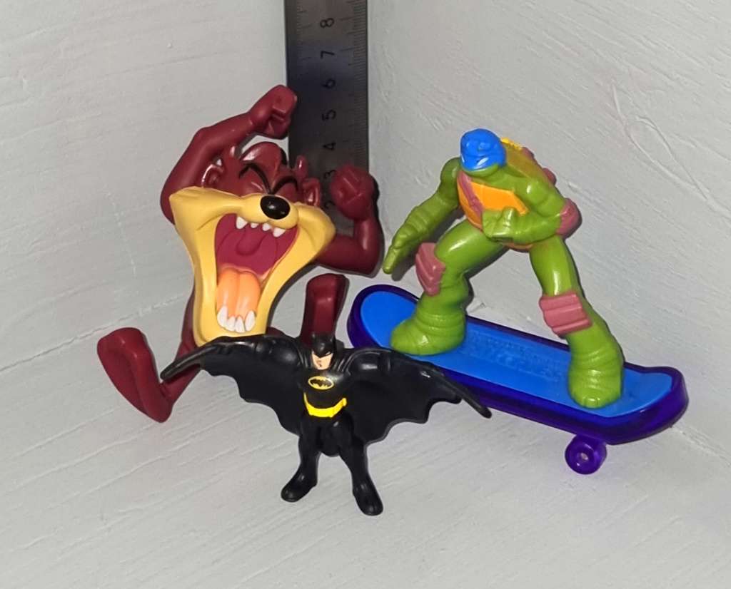 McDonalds toy figurines
