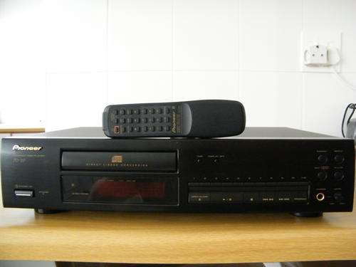 Pioneer cd player PD-217